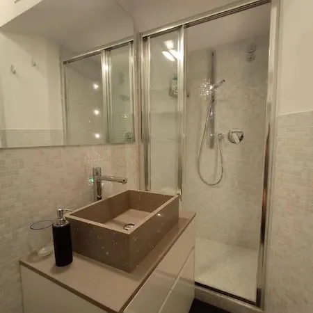 דירה Minzoni: Quiet, Bright &