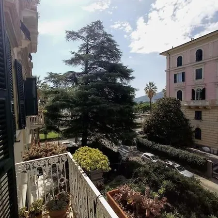 Minzoni: Quiet, Bright & La Spezia