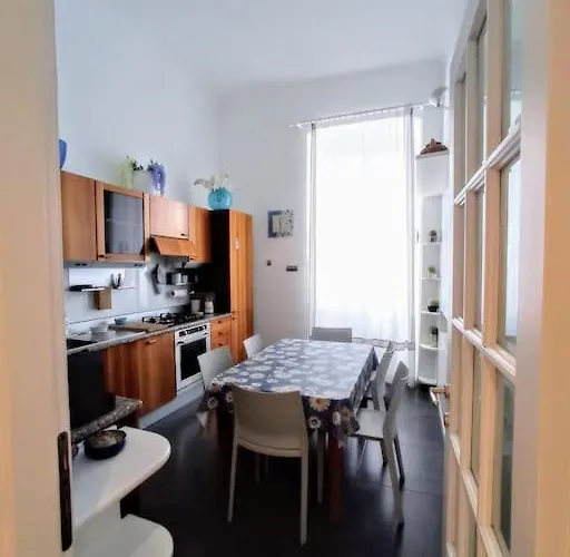 Apartmán Minzoni: Quiet, Bright &